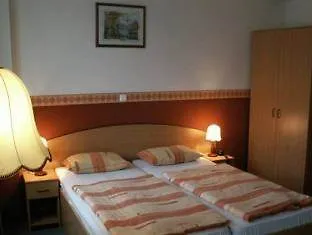 Gartner Hotel Budapest 3*,  Ungern